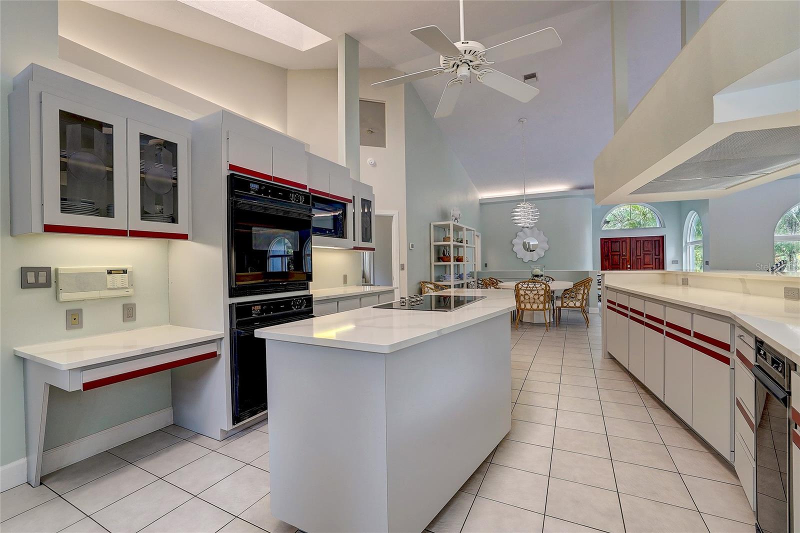 KENT ACRES - Residential
