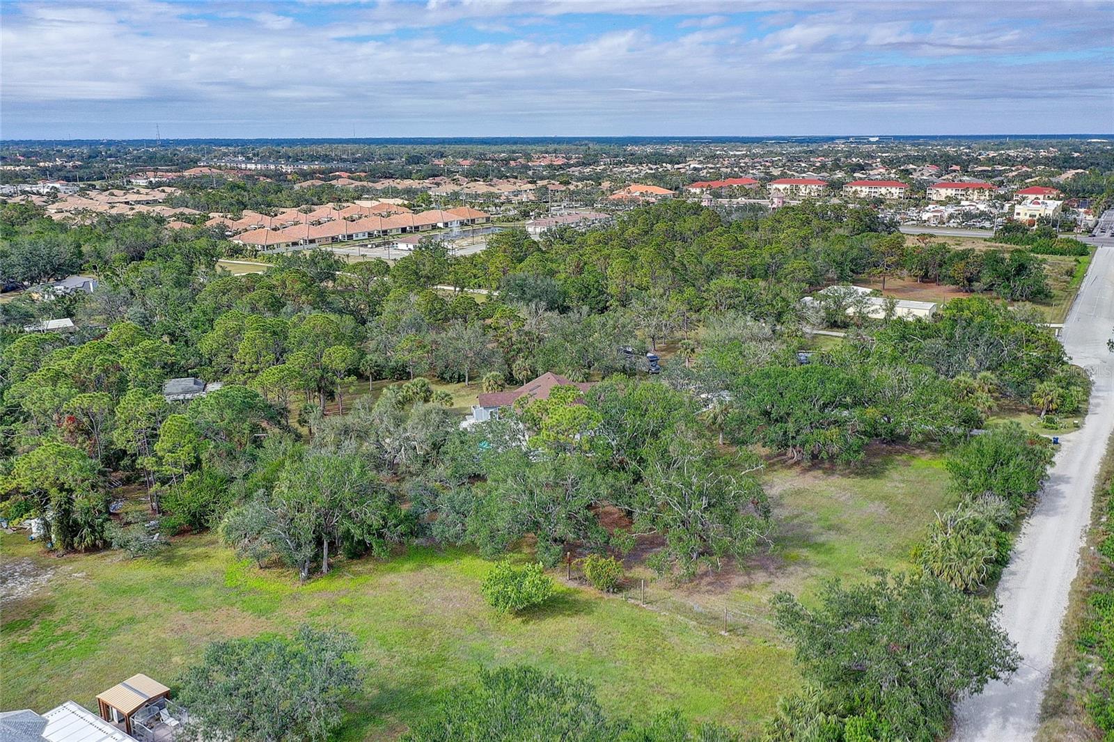 KENT ACRES - Residential