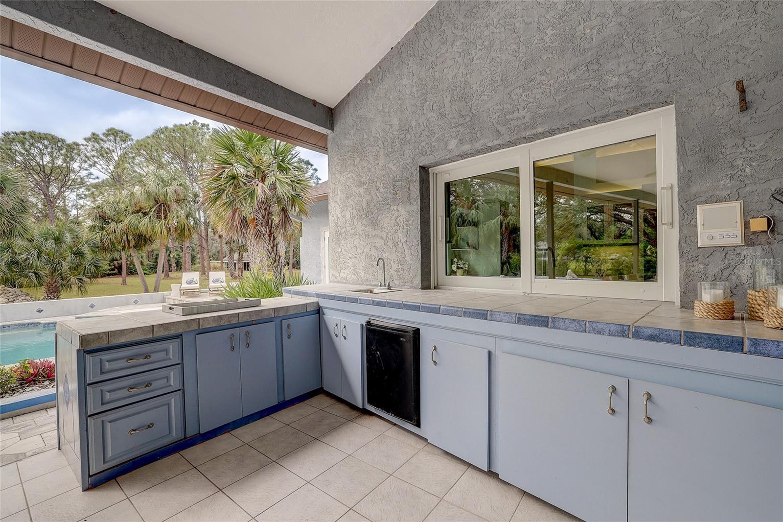 KENT ACRES - Residential