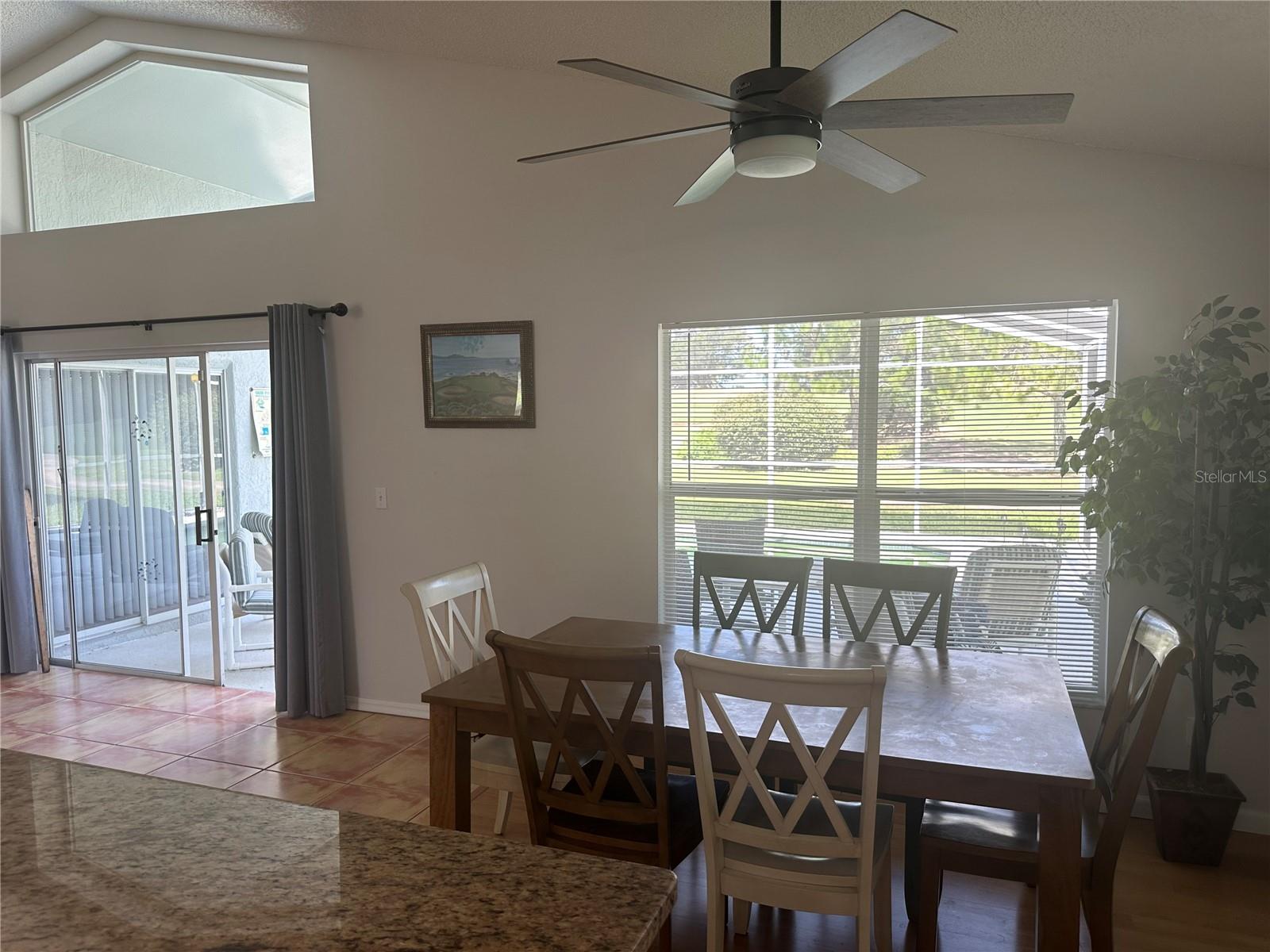 CARIBBEAN COVE - Residential Lease