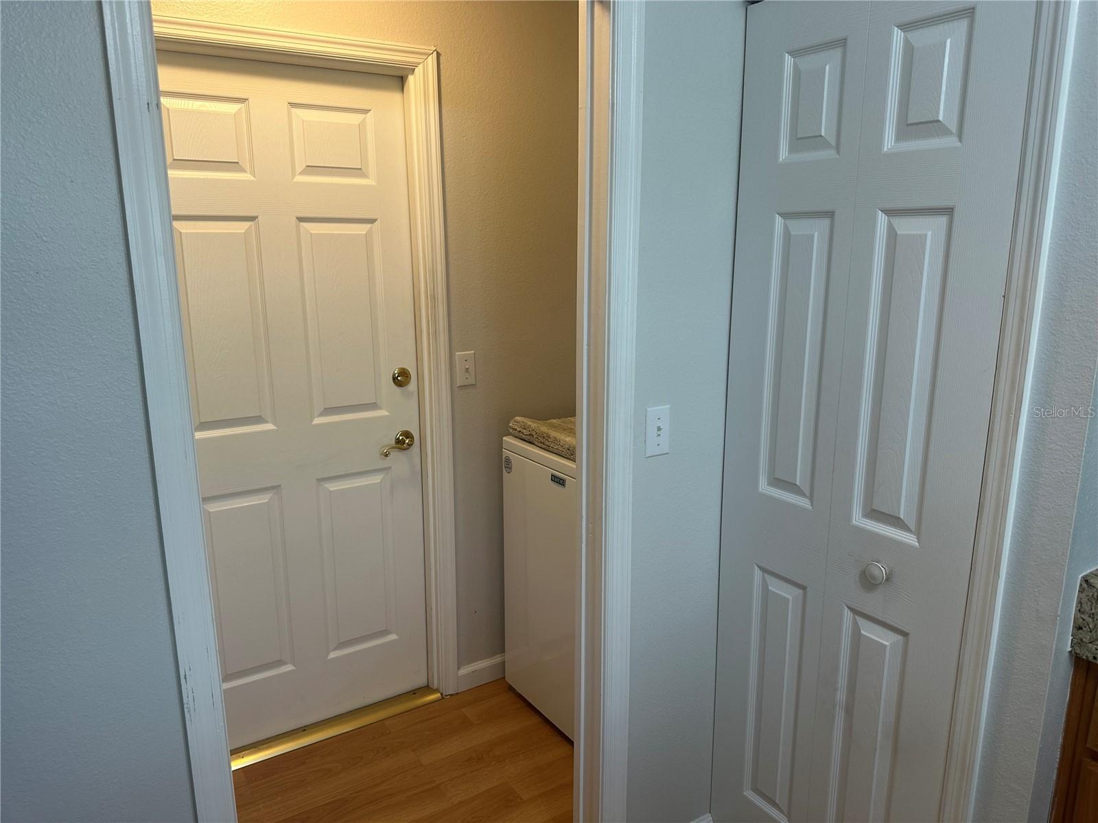 CARIBBEAN COVE - Residential Lease