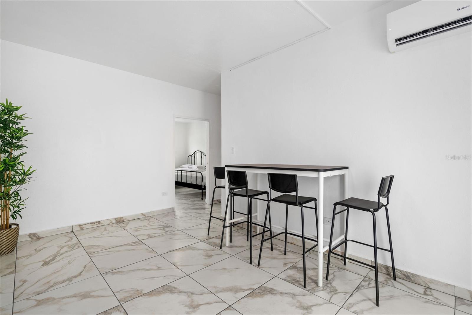 ISLA VERDE A B C - Residential