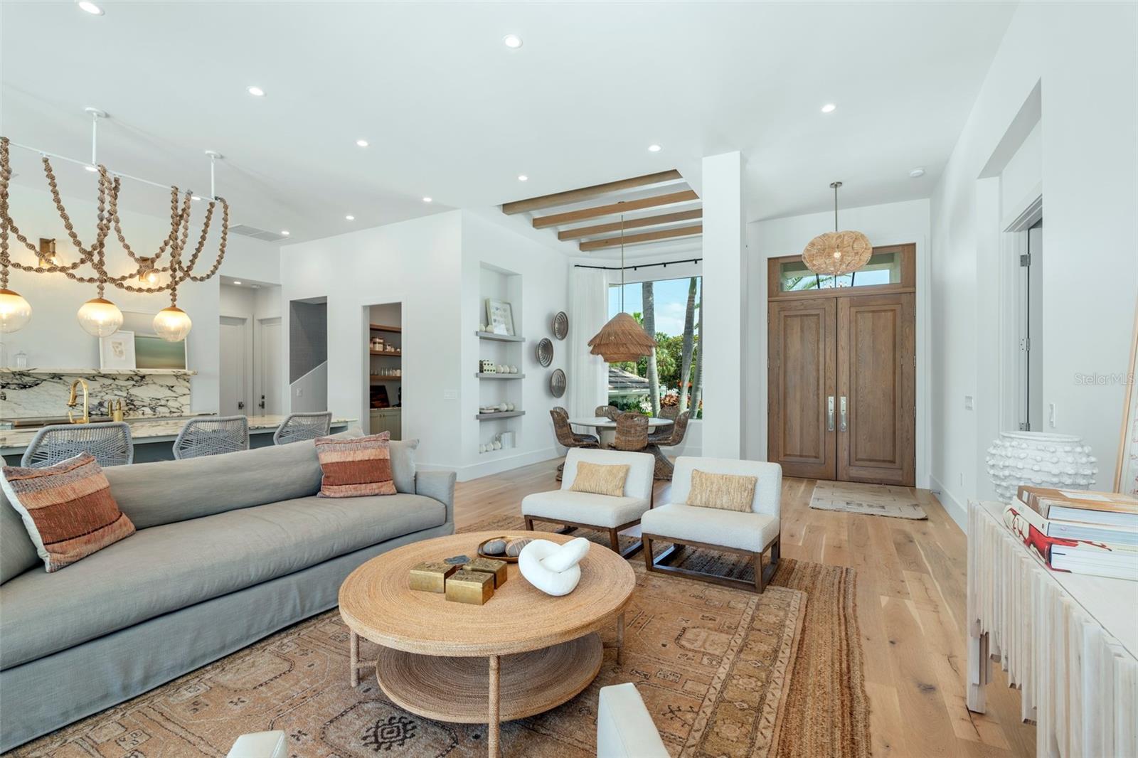 JOHN RINGLING ESTATES ST ARMANDS DIV 01 - Residential