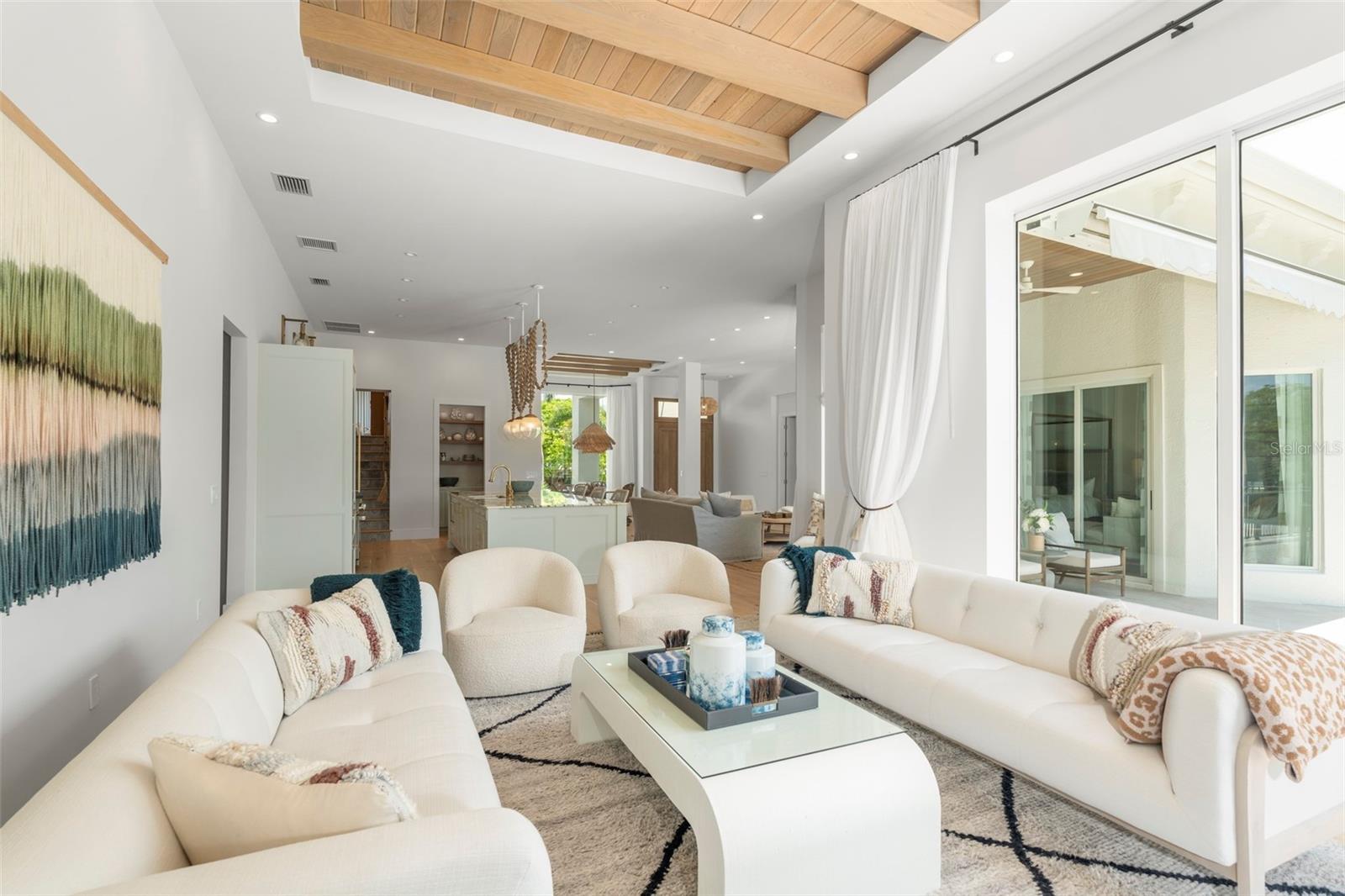 JOHN RINGLING ESTATES ST ARMANDS DIV 01 - Residential