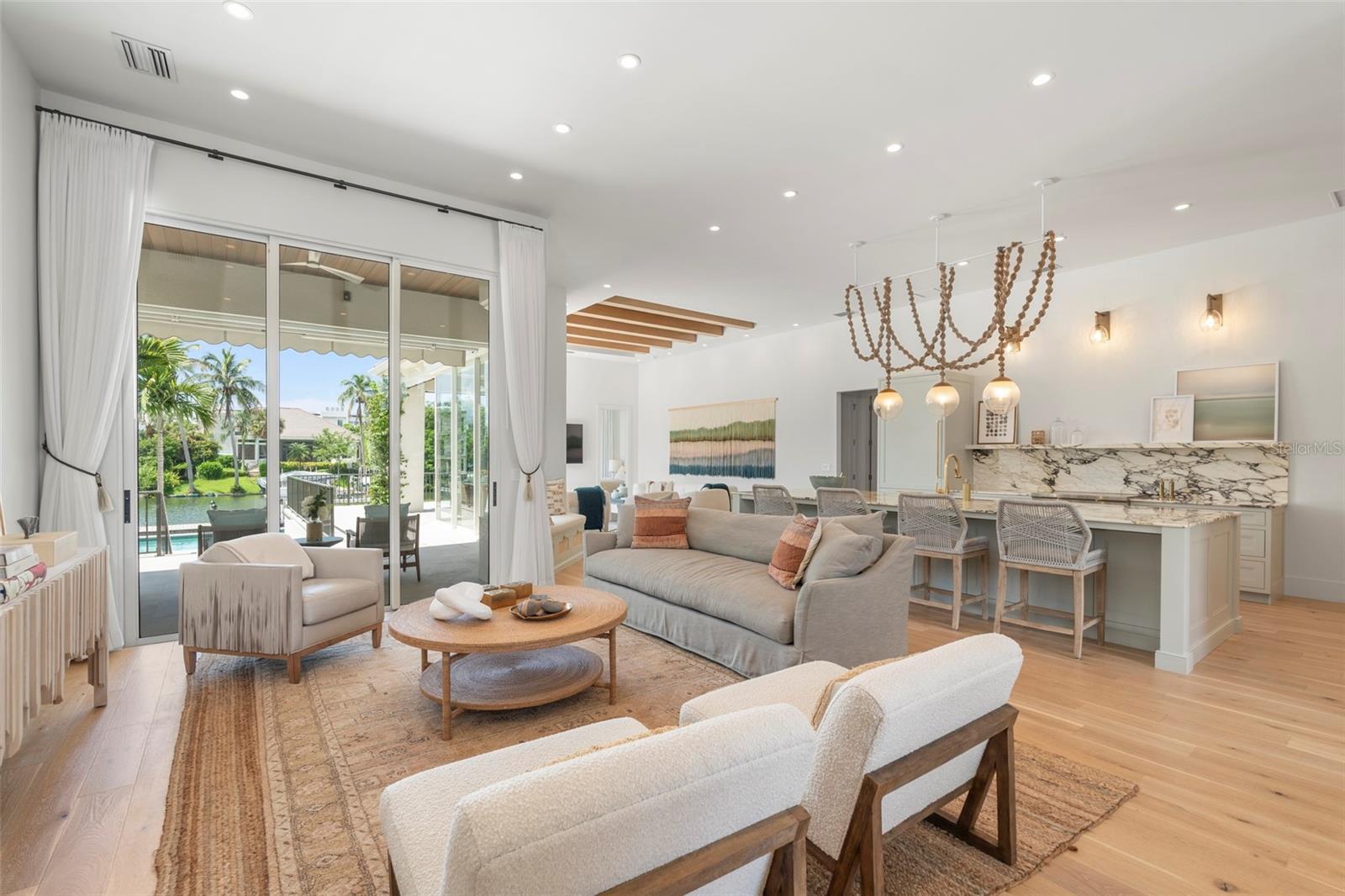 JOHN RINGLING ESTATES ST ARMANDS DIV 01 - Residential