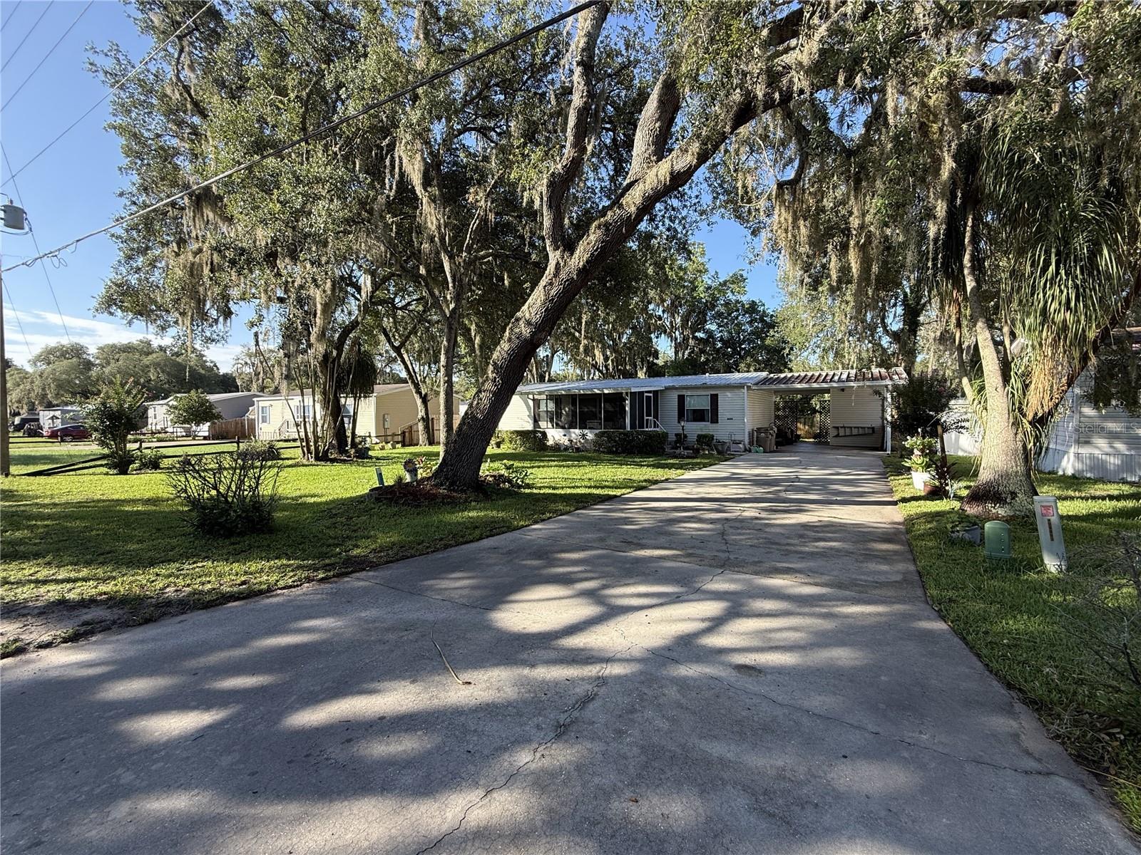 HOWELL PARK - Residential