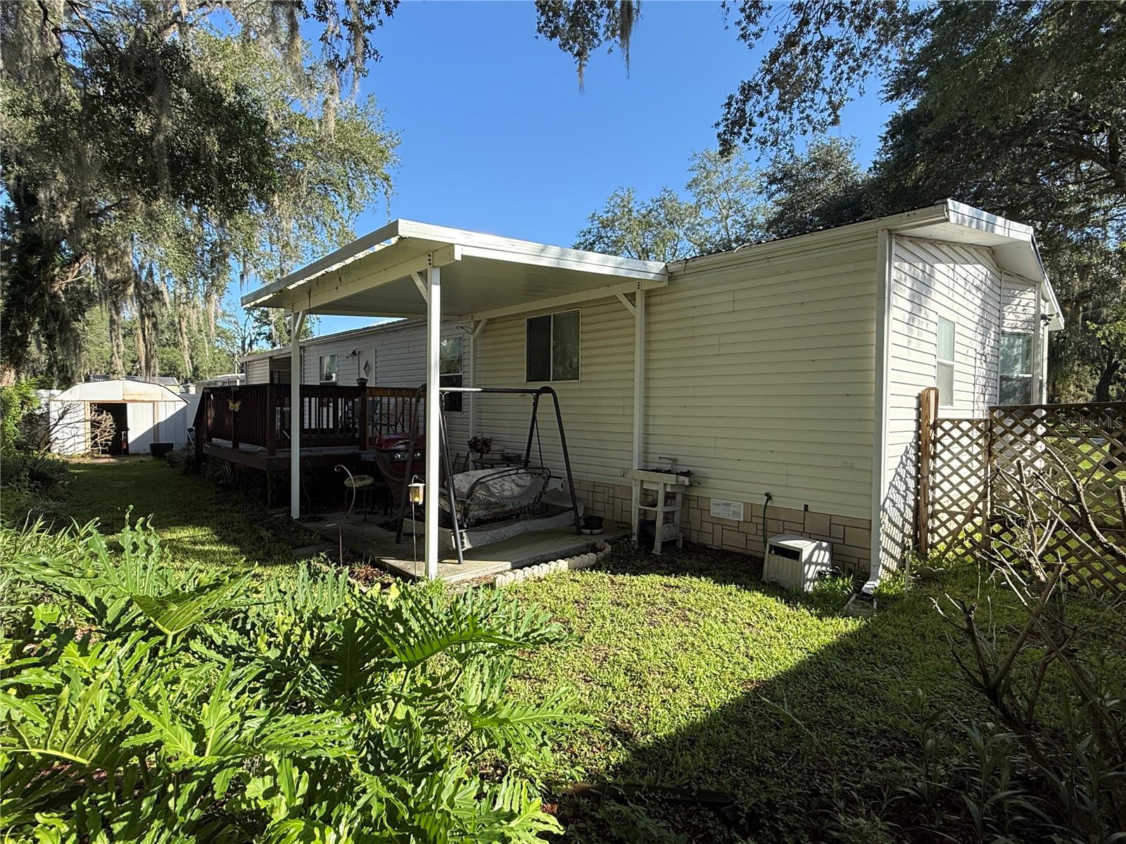 HOWELL PARK - Residential