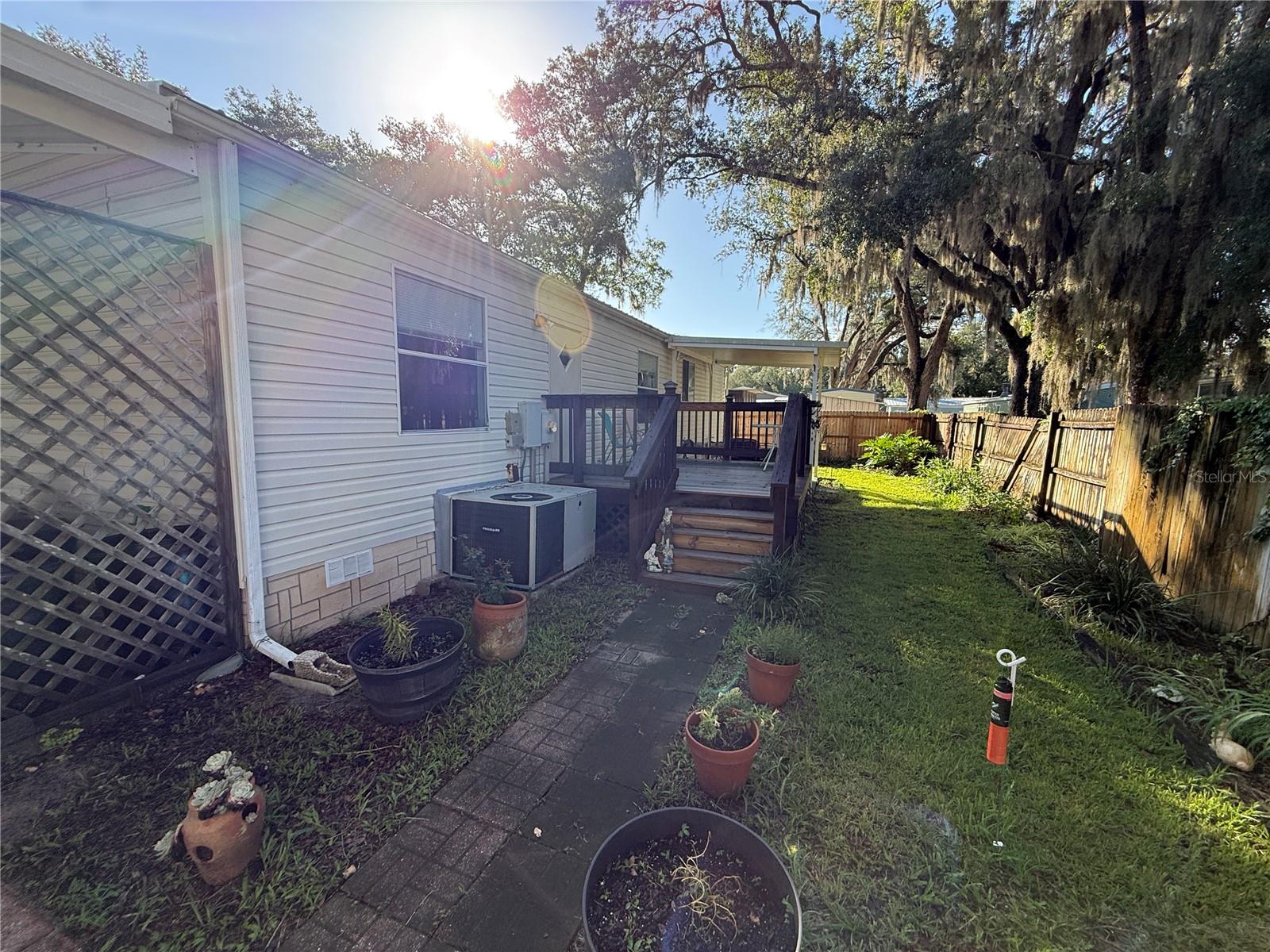 HOWELL PARK - Residential