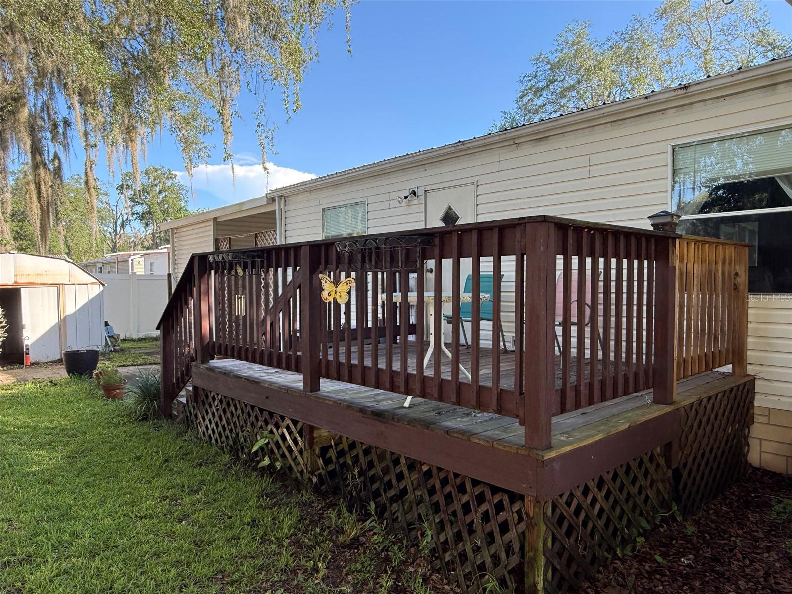 HOWELL PARK - Residential