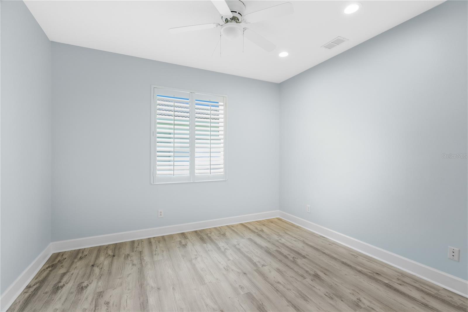 LAKERIDGE FALLS PH 1C - Residential