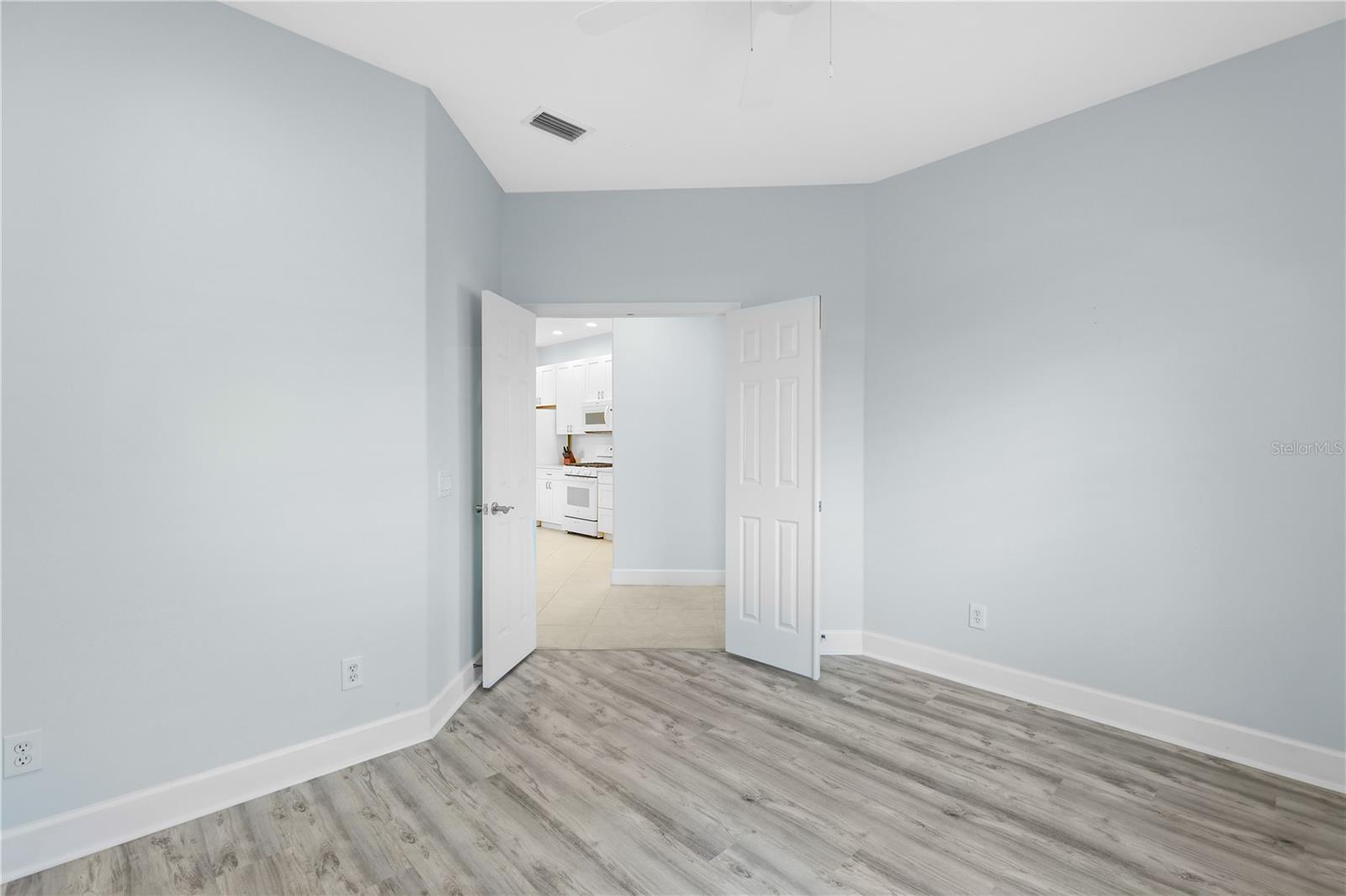LAKERIDGE FALLS PH 1C - Residential