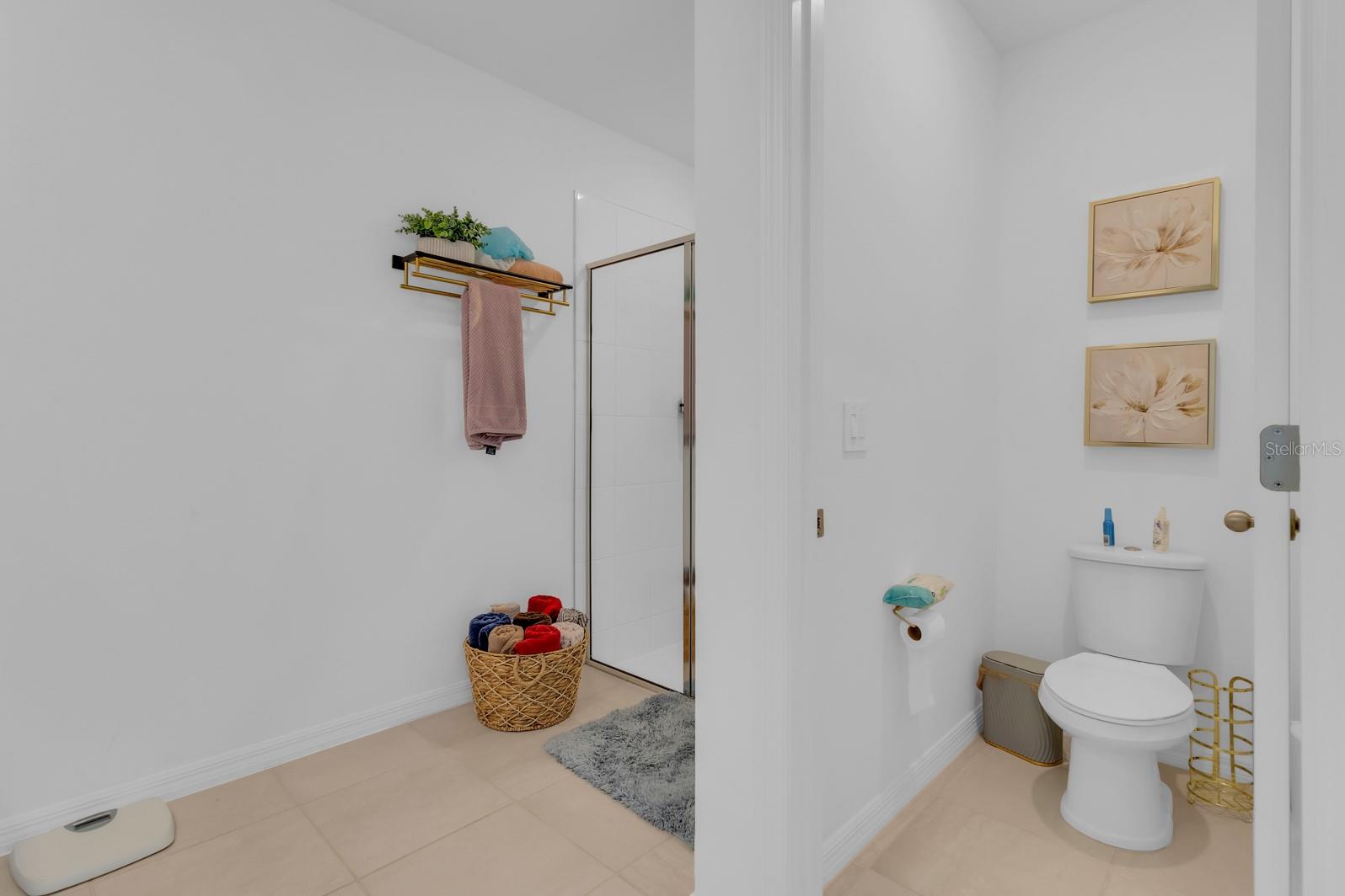 TWIN LAKES PH 7A - Residential