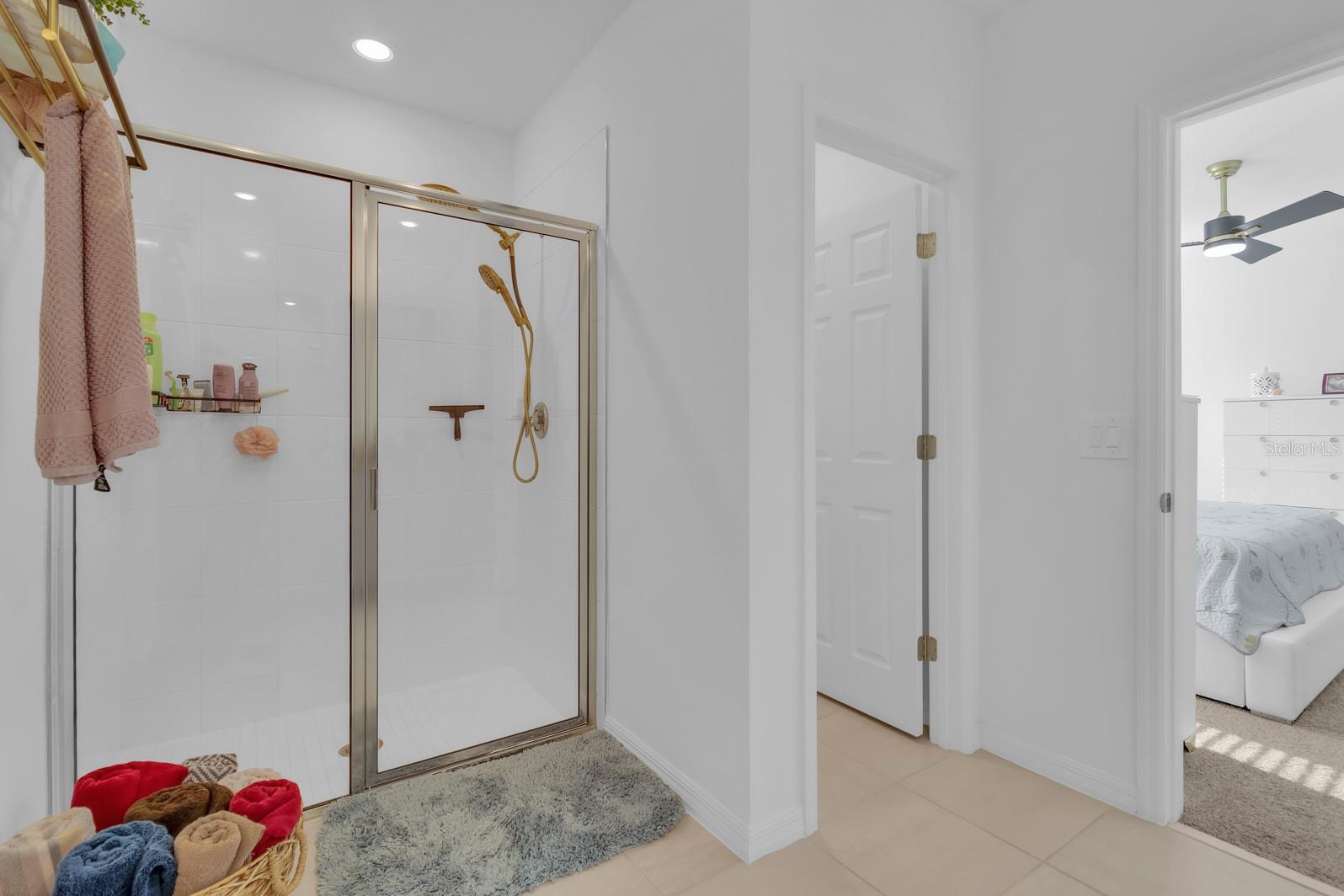 TWIN LAKES PH 7A - Residential