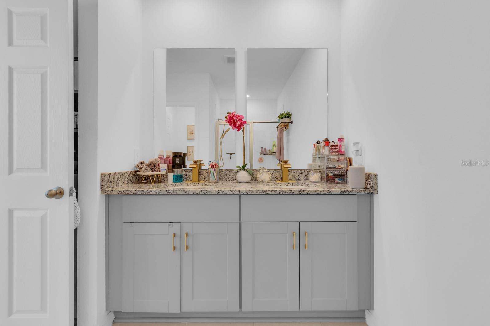 TWIN LAKES PH 7A - Residential