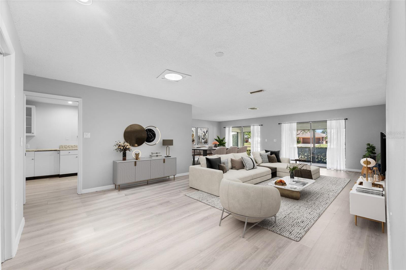 BALLANTRAE - Residential