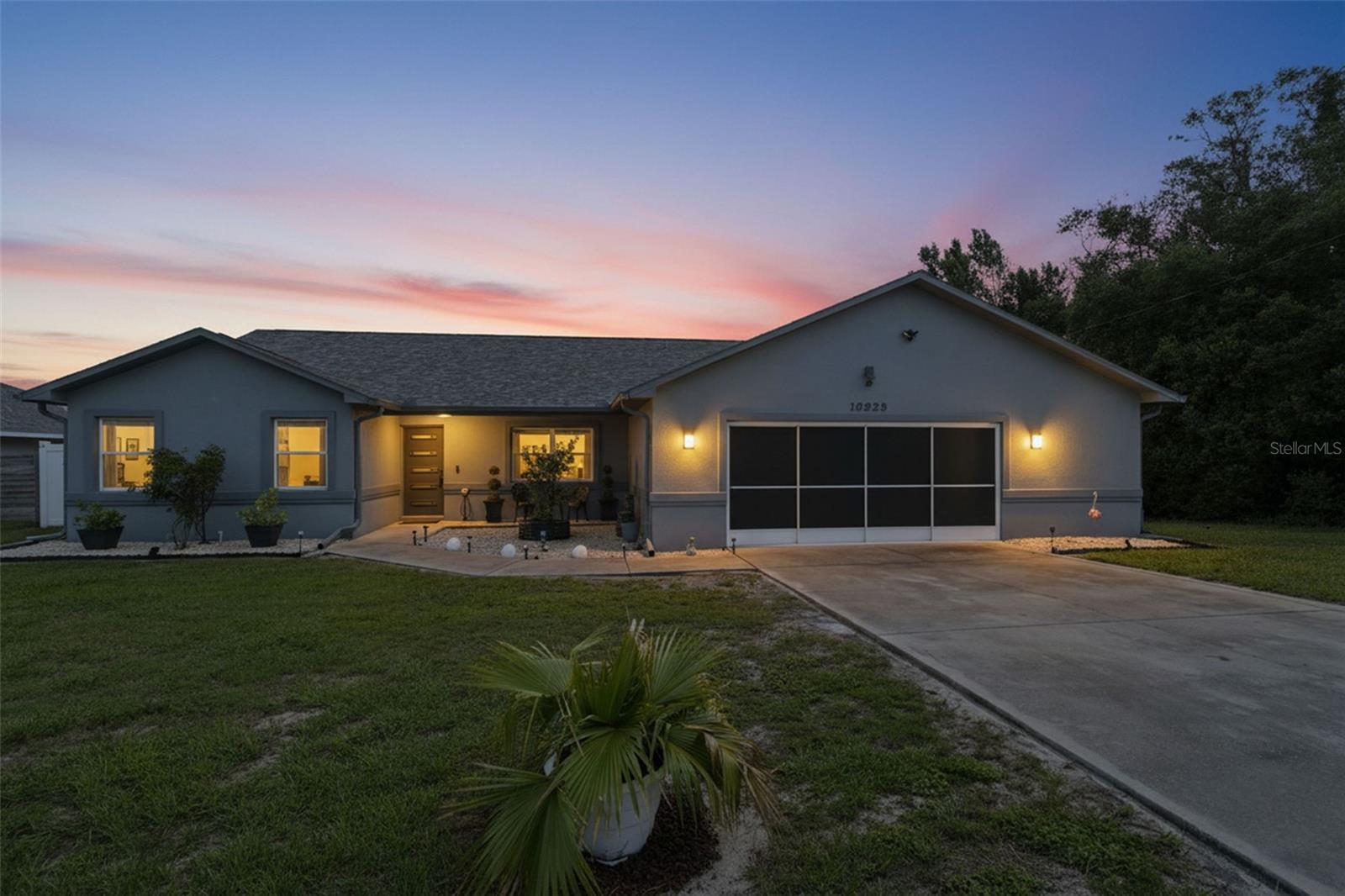 SPRING HILL - Residential