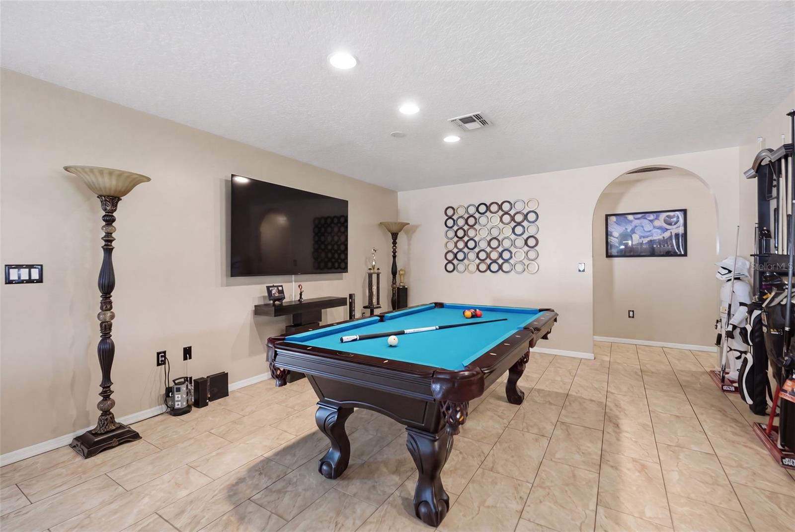 SPRING HILL - Residential