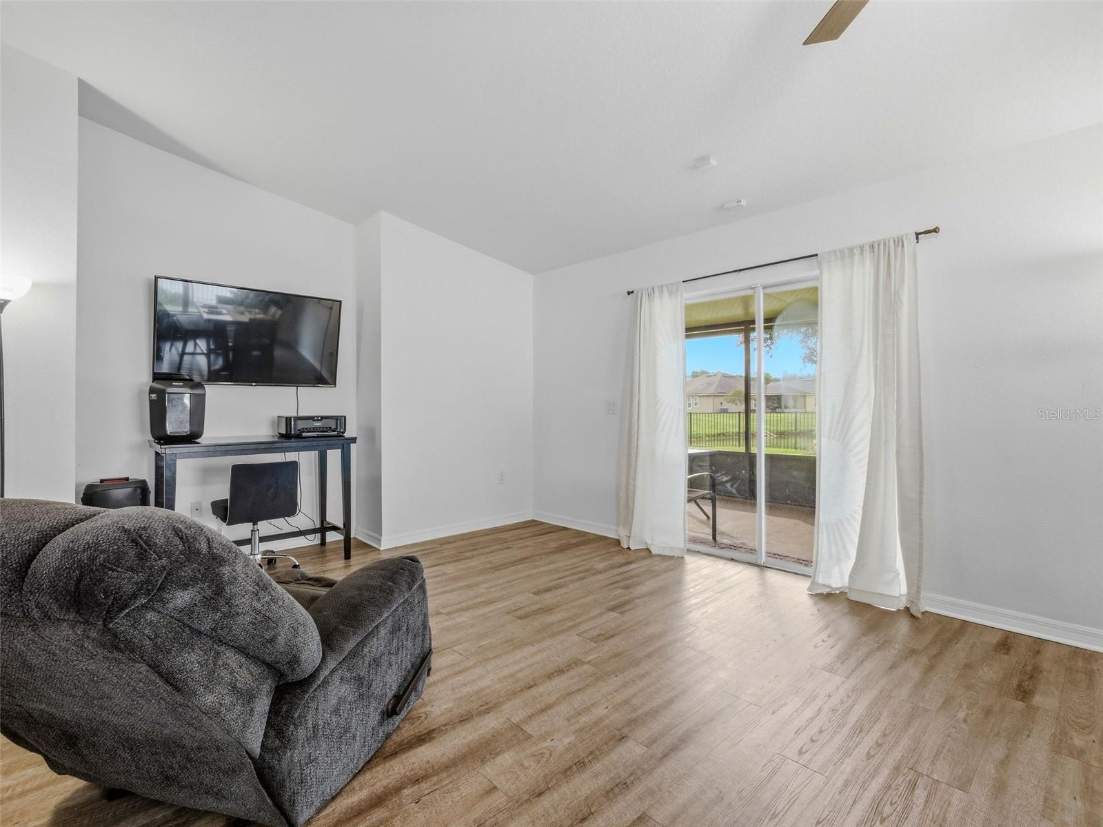 ST JAMES PLACE - Residential