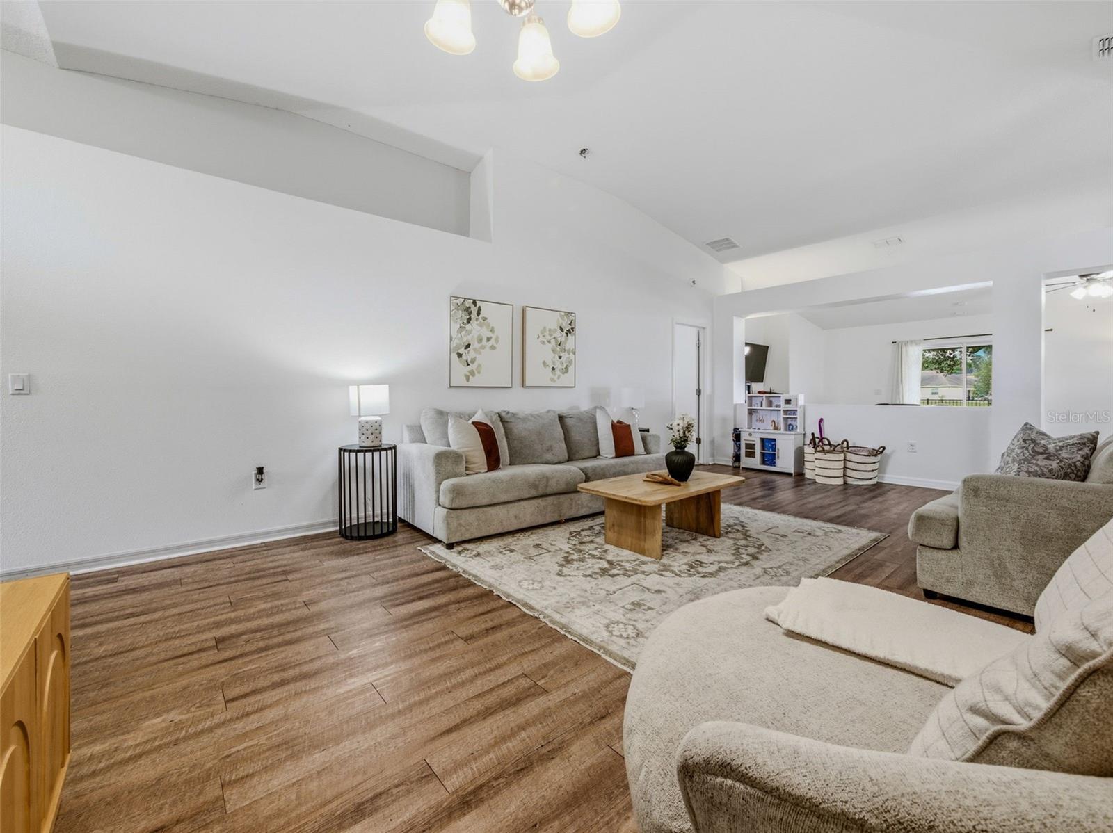ST JAMES PLACE - Residential