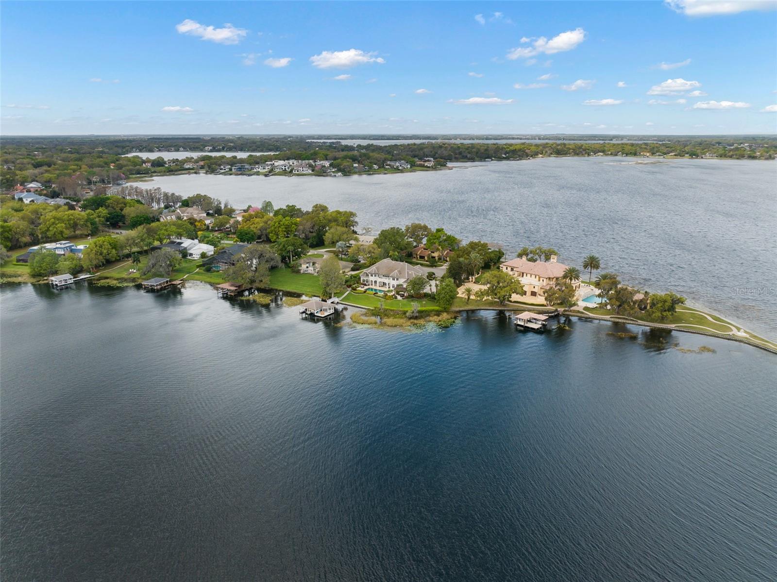 SUNSET BAY - Residential