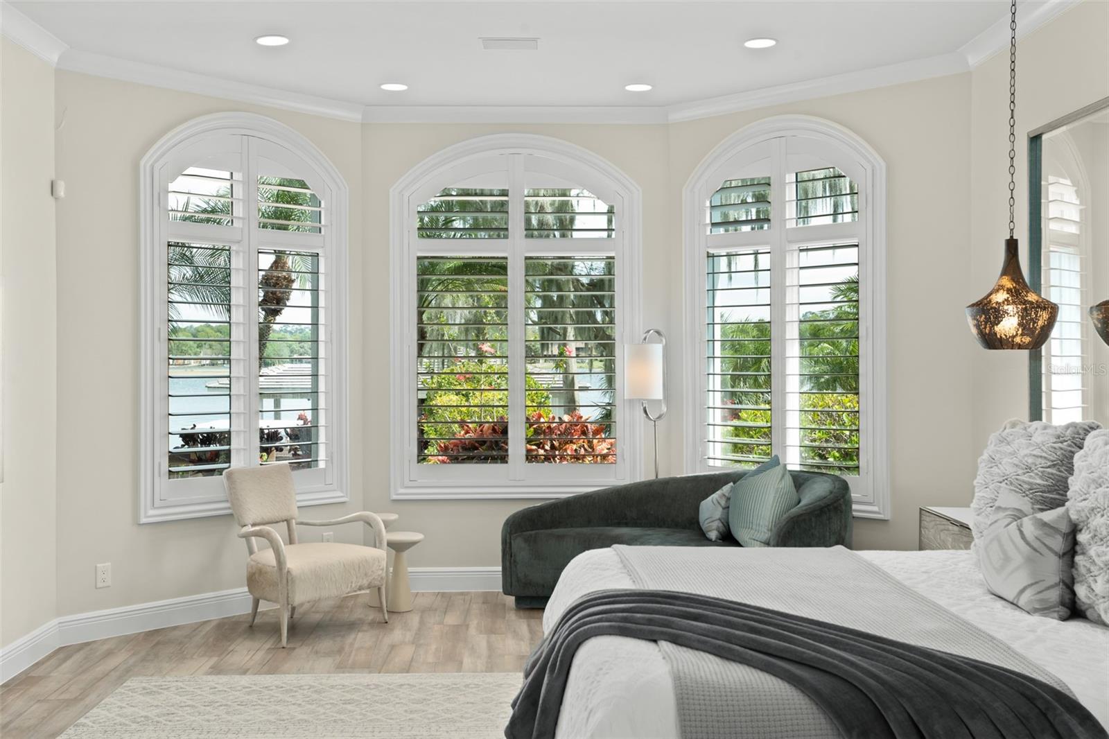 SUNSET BAY - Residential