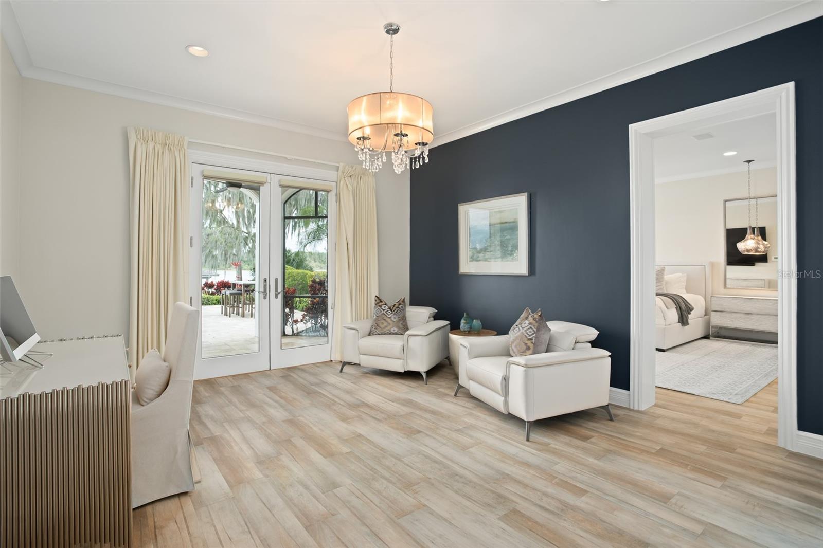 SUNSET BAY - Residential