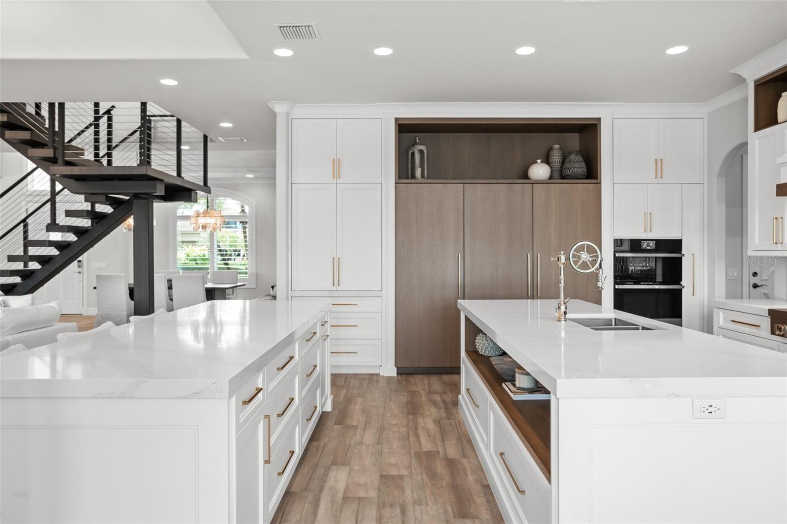 SUNSET BAY - Residential