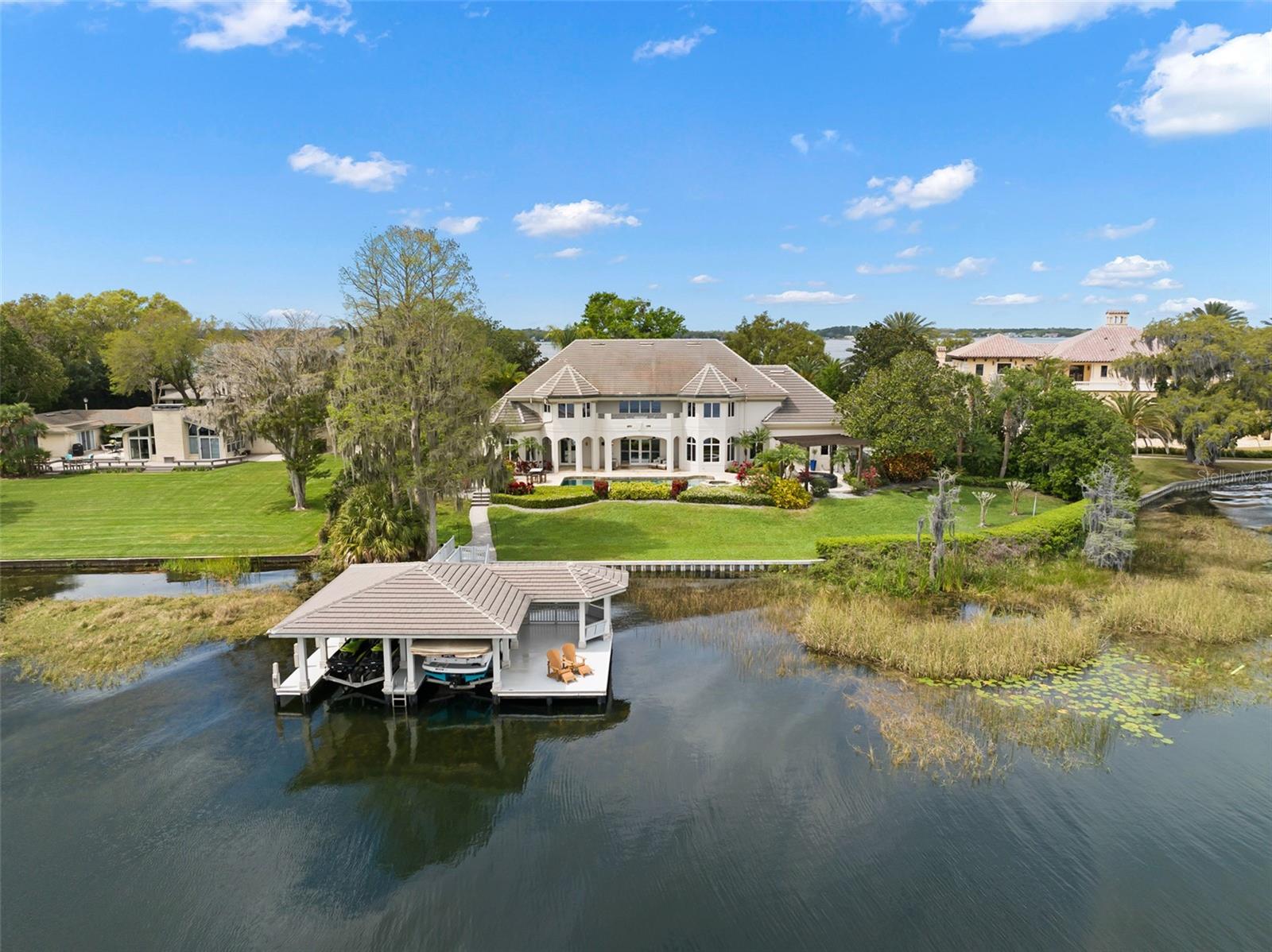 SUNSET BAY - Residential