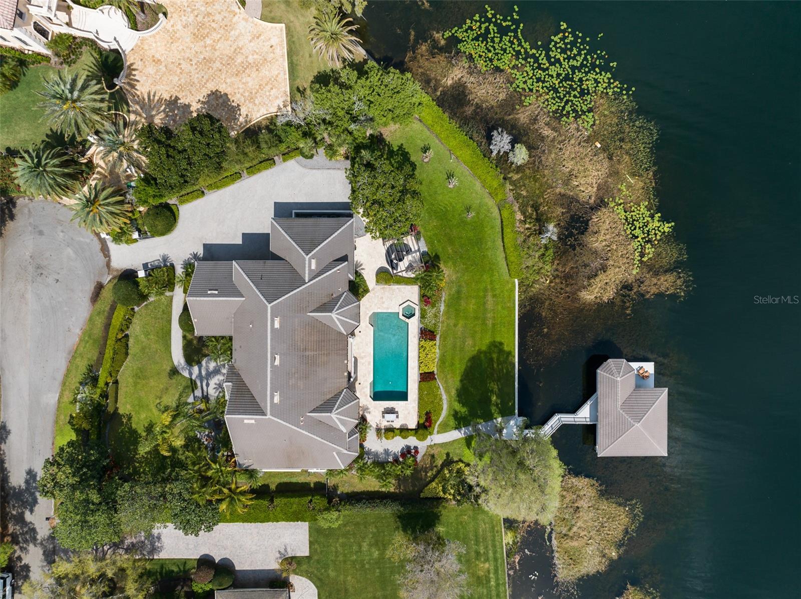 SUNSET BAY - Residential