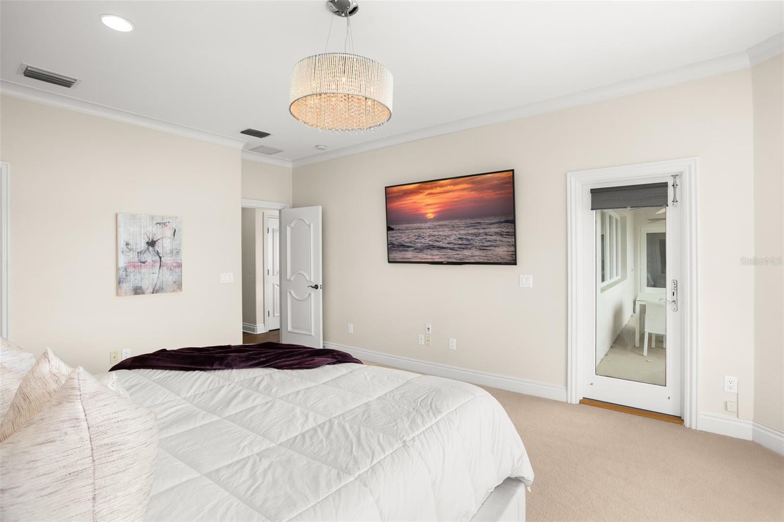 SUNSET BAY - Residential