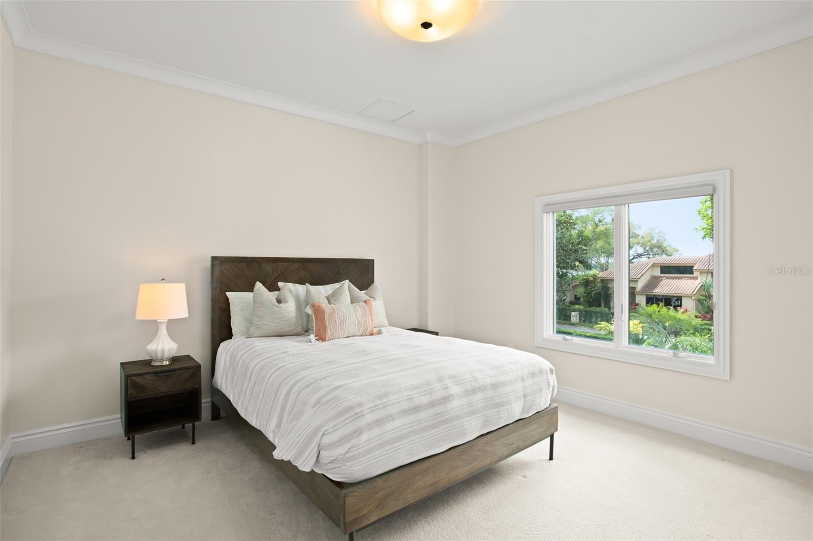 SUNSET BAY - Residential