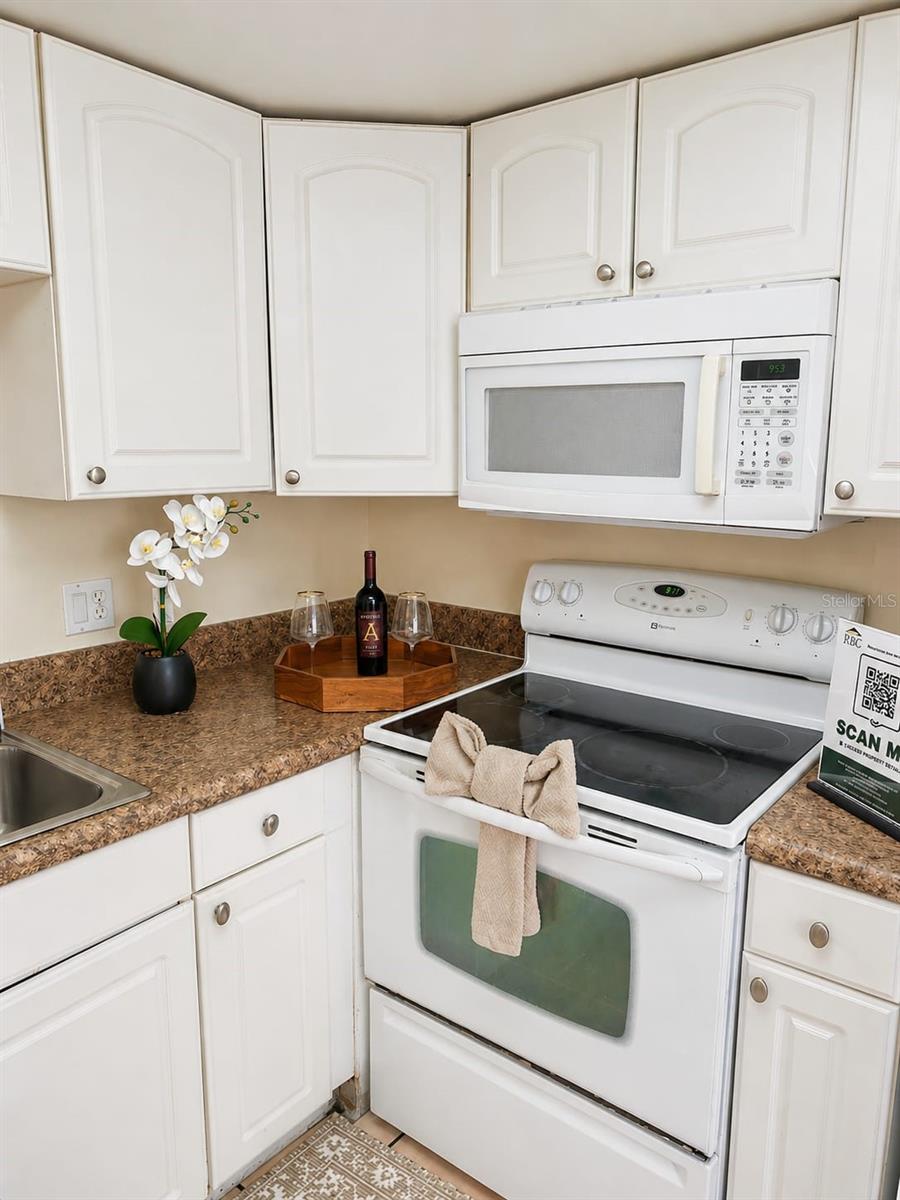 NORTH BAY VILLAGE CONDO - Residential