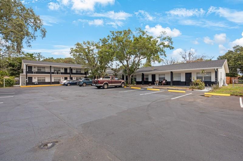 ACREAGE - Residential Income