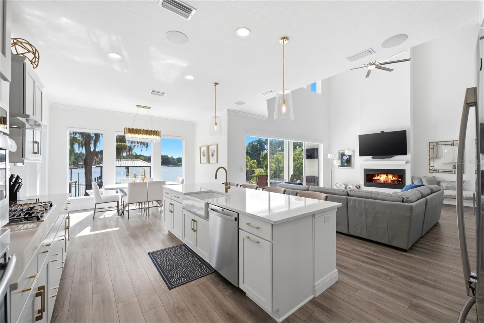 UNPLATTED - Residential