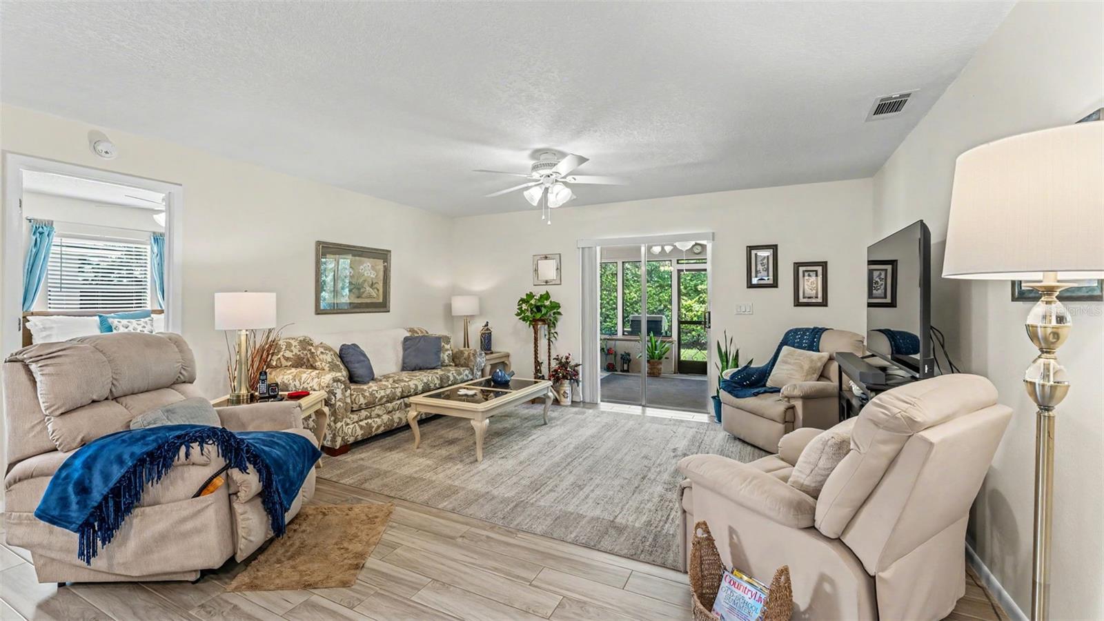 HIGH VIEW HEIGHTS - Residential
