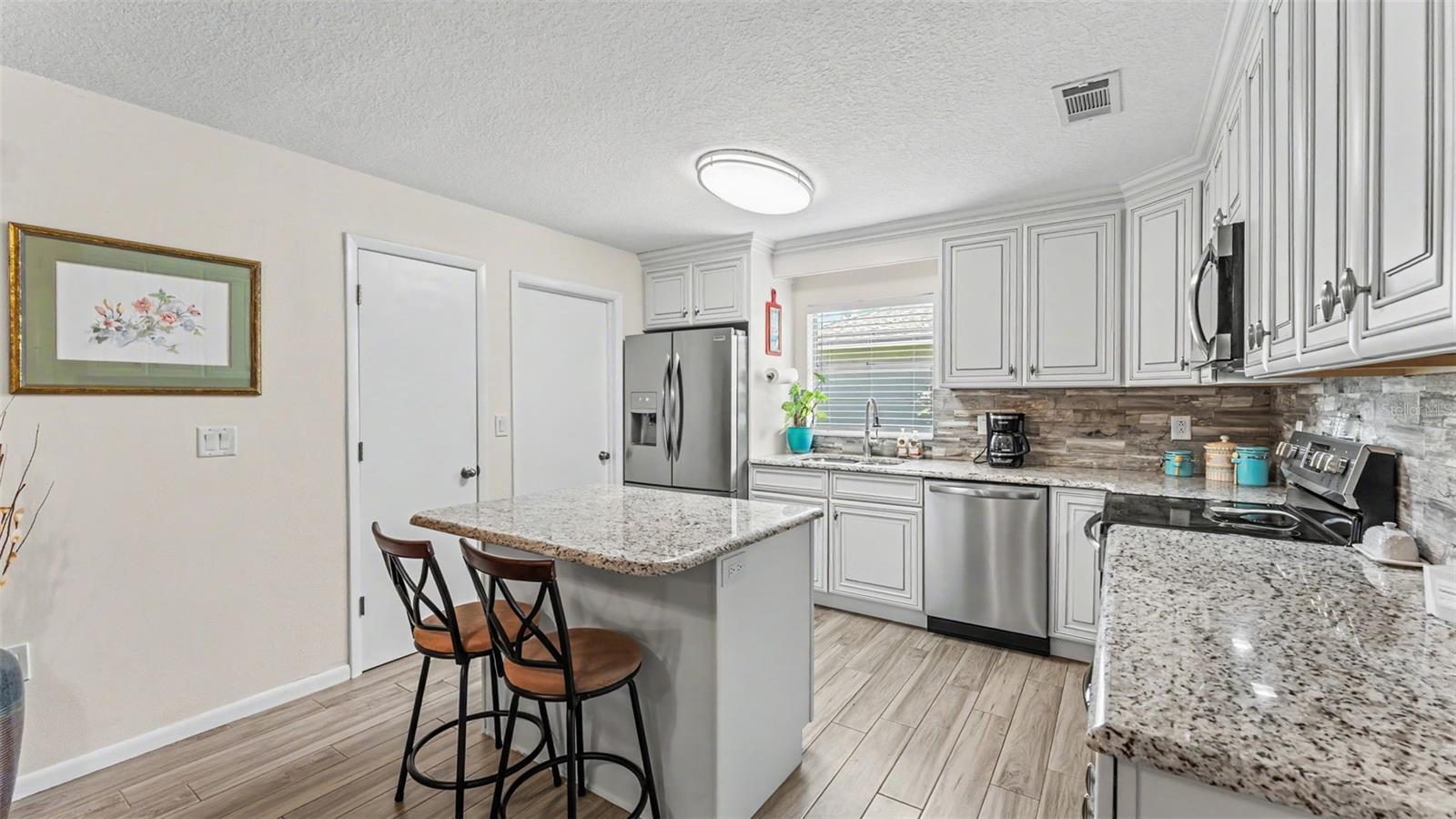 HIGH VIEW HEIGHTS - Residential