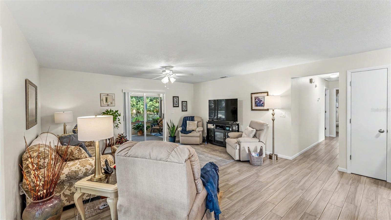 HIGH VIEW HEIGHTS - Residential