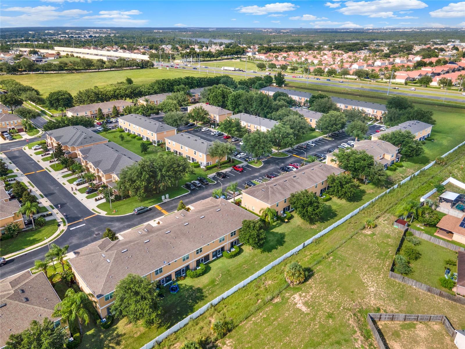 TOWNS LEGACY PARK - Residential