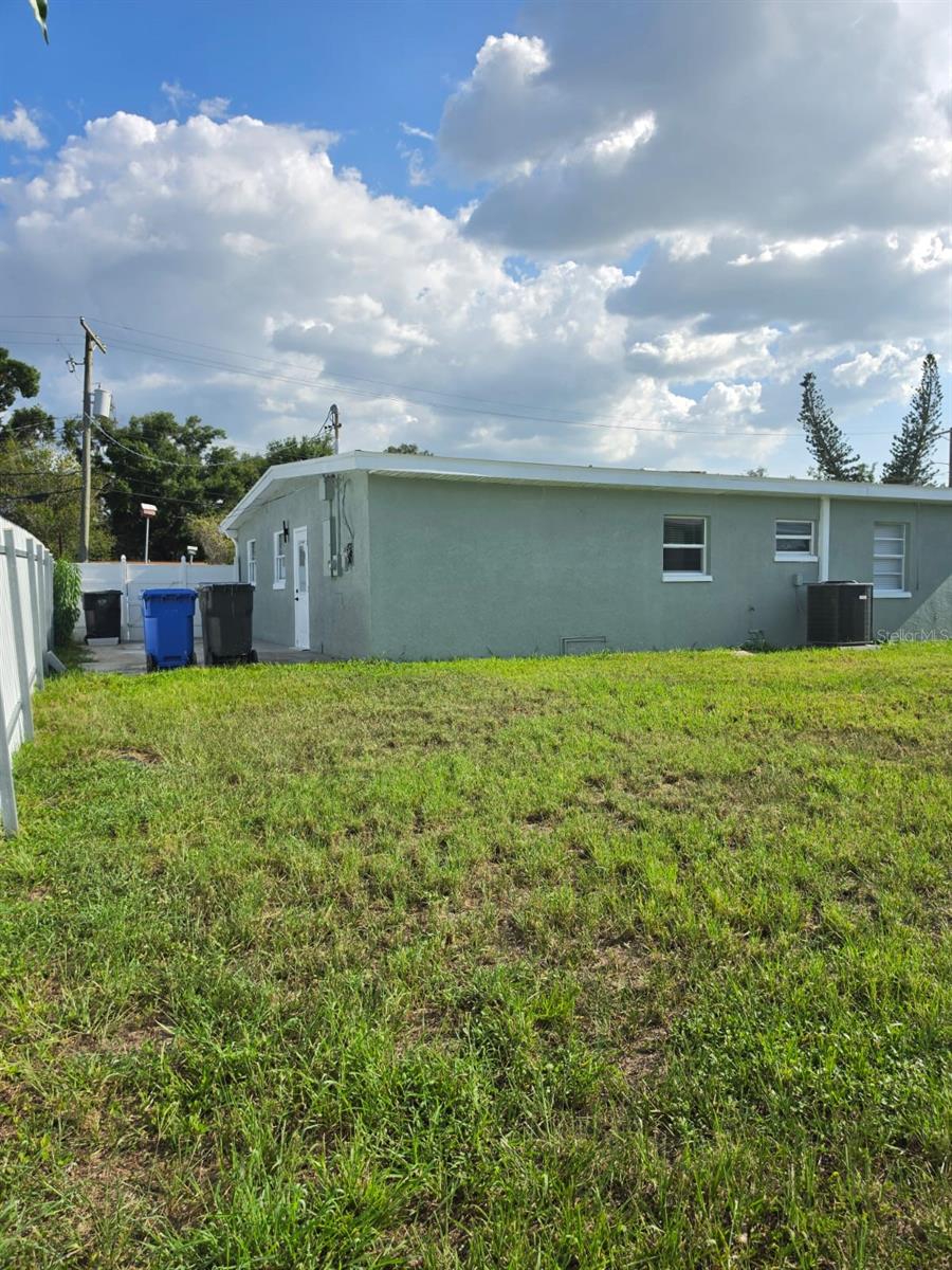 ADAMO ACRES SUB UN 1 - Residential