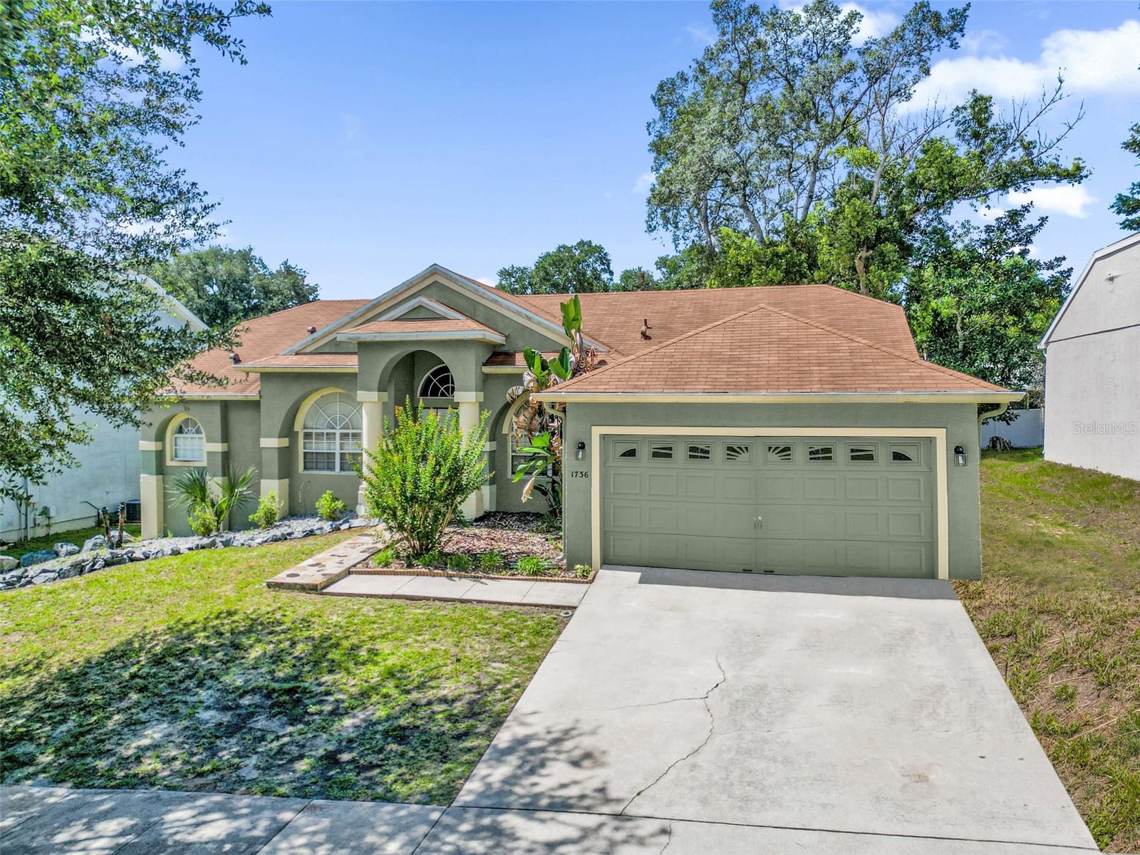 LAKE FLORENCE - Residential