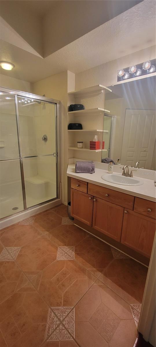OXFORD PLACE AT TAMPA PALMS A - Residential
