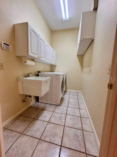 SHERWOOD LAKES - Residential