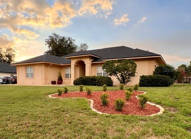 SHERWOOD LAKES - Residential