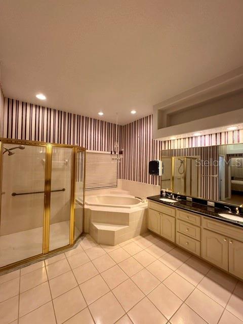 SHERWOOD LAKES - Residential