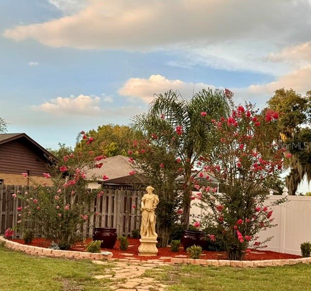 SHERWOOD LAKES - Residential