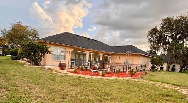 SHERWOOD LAKES - Residential
