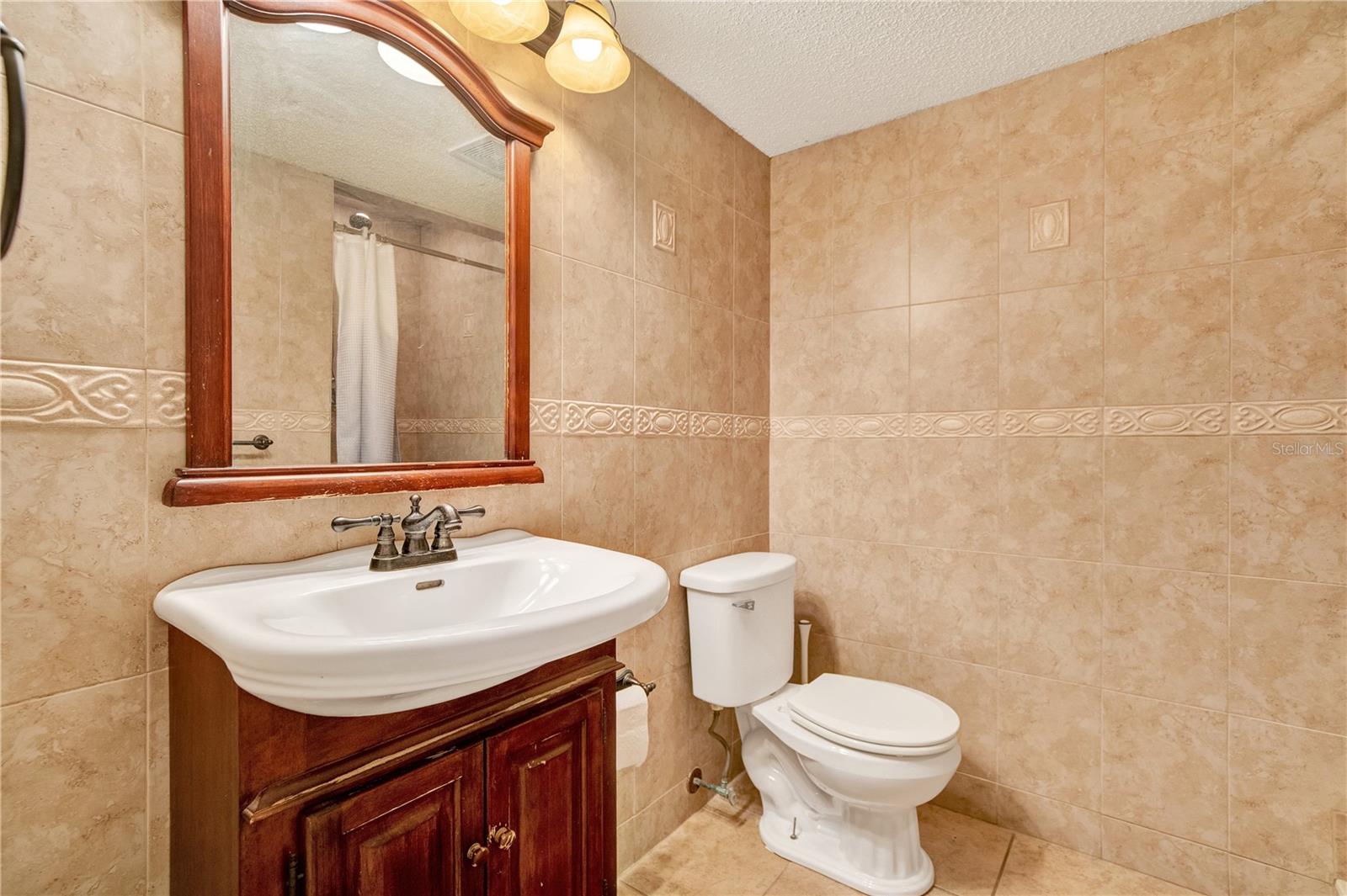 BAY RUN SEC 03 - Residential Lease