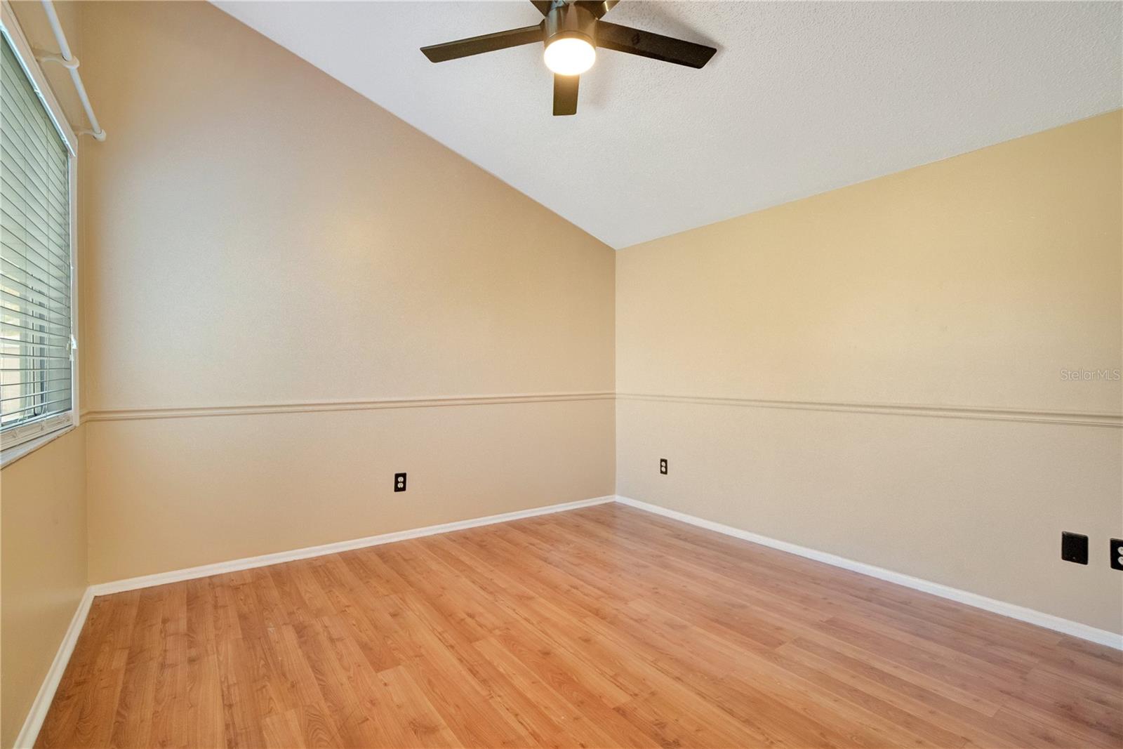 BAY RUN SEC 03 - Residential Lease