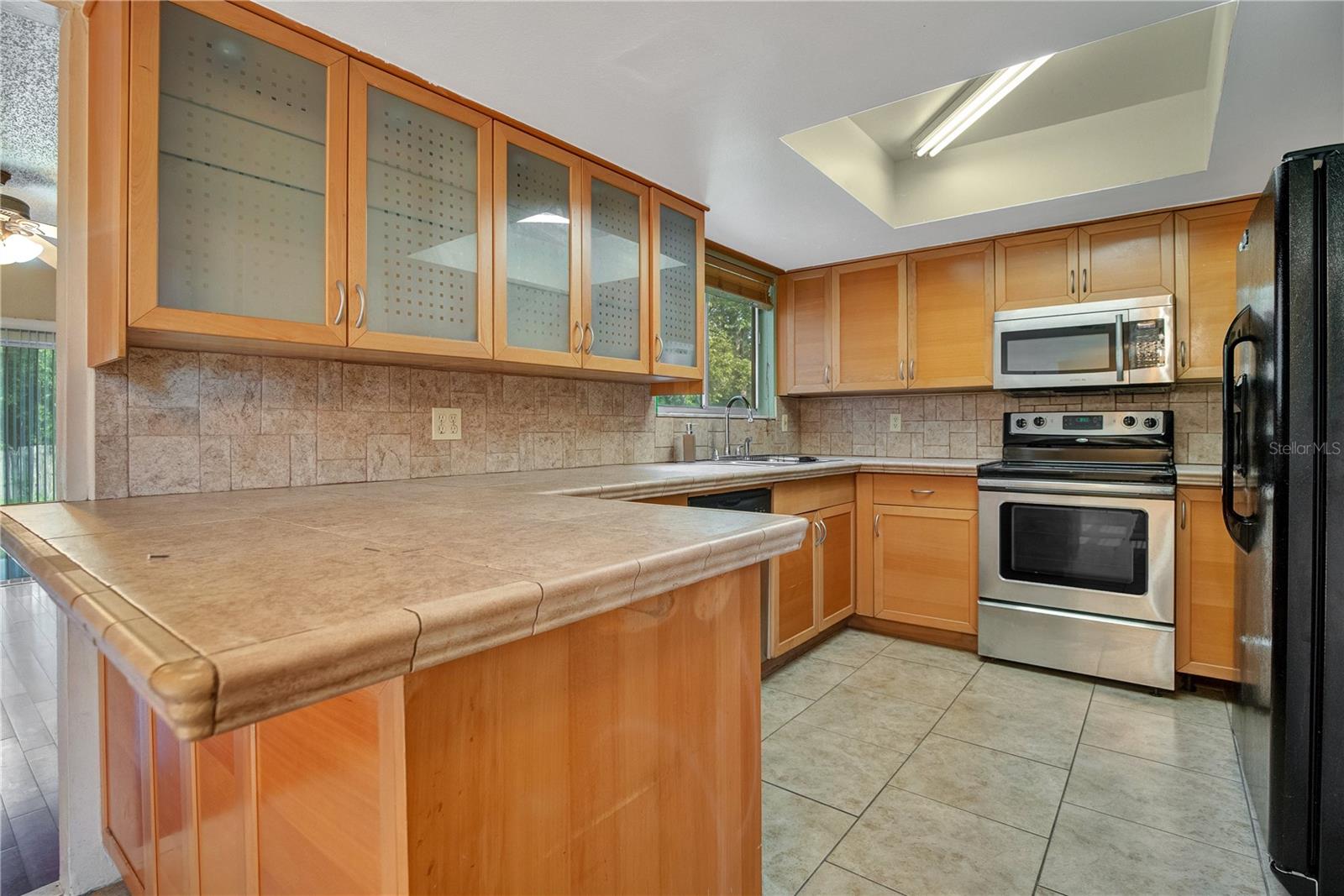 BAY RUN SEC 03 - Residential Lease