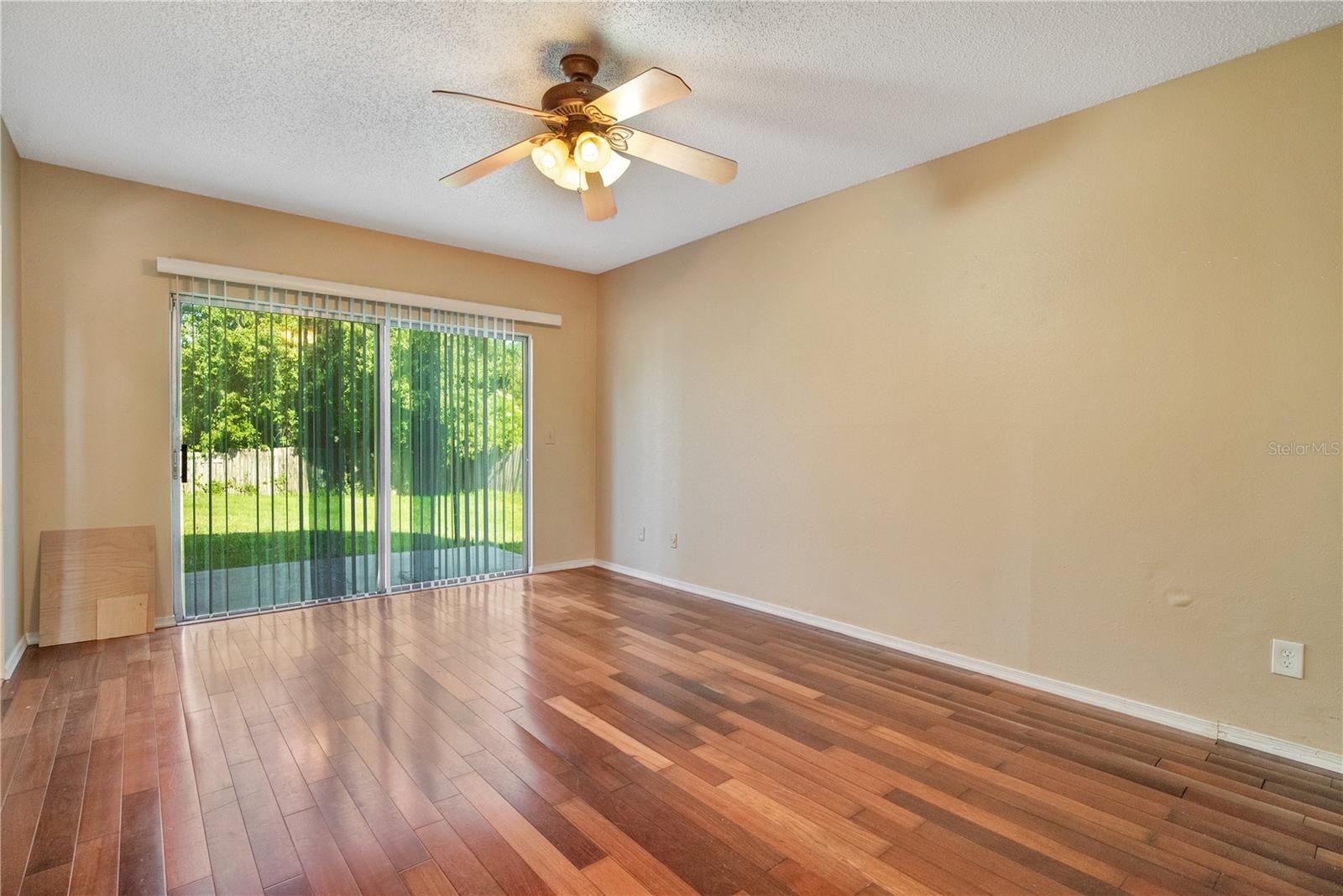 BAY RUN SEC 03 - Residential Lease